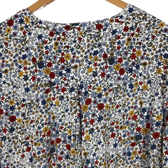 Jane and Delancey Floral Shirt Womens Large Button Up Roll Tab V Neck Rayon Top - Picture 7 of 10